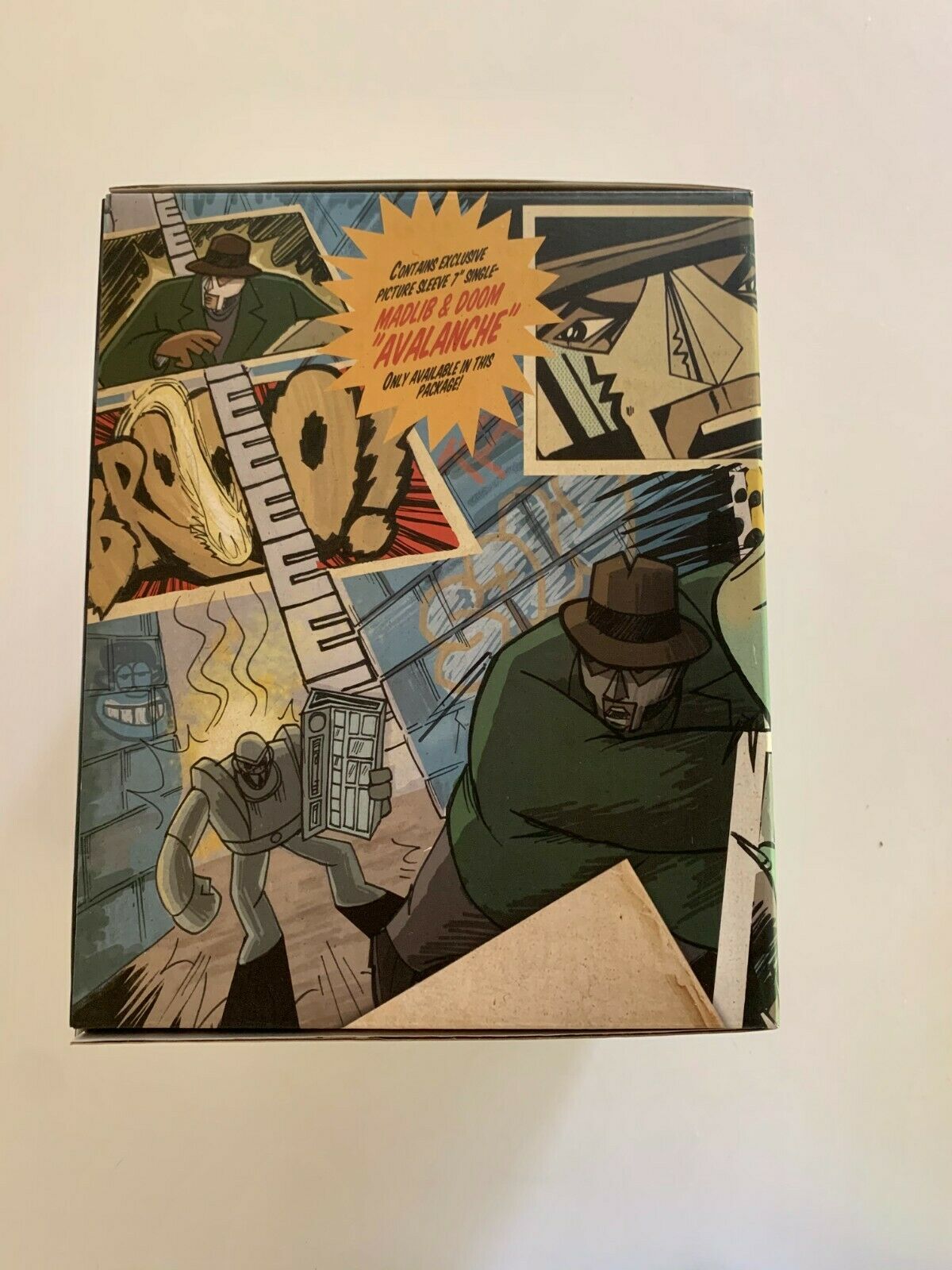 popsike.com - MF DOOM MADLIB MADVILLAIN FIGURE AVALANCHE VINYL 45