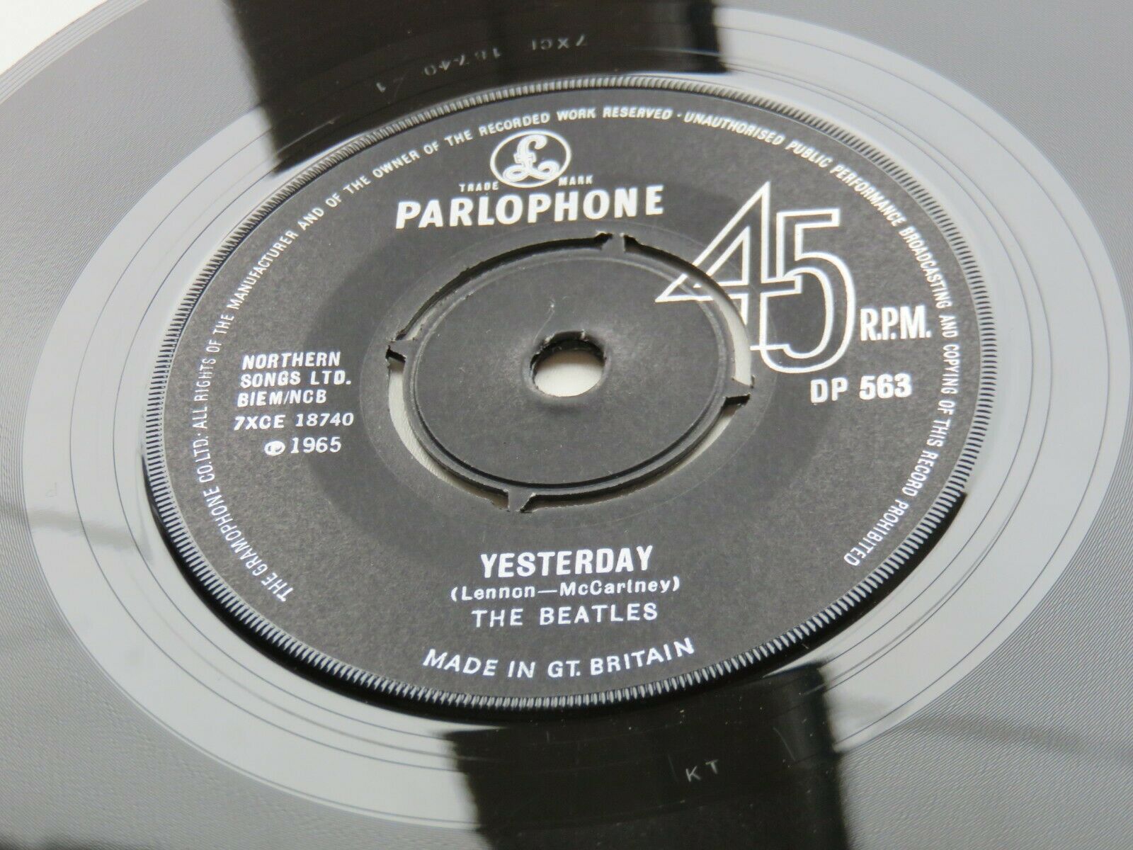 Pic 2 THE BEATLES 1965 EXPORT 45  YESTERDAY  DIZZY MISS LIZZY   PARLOPHONE  DP 563 EX+