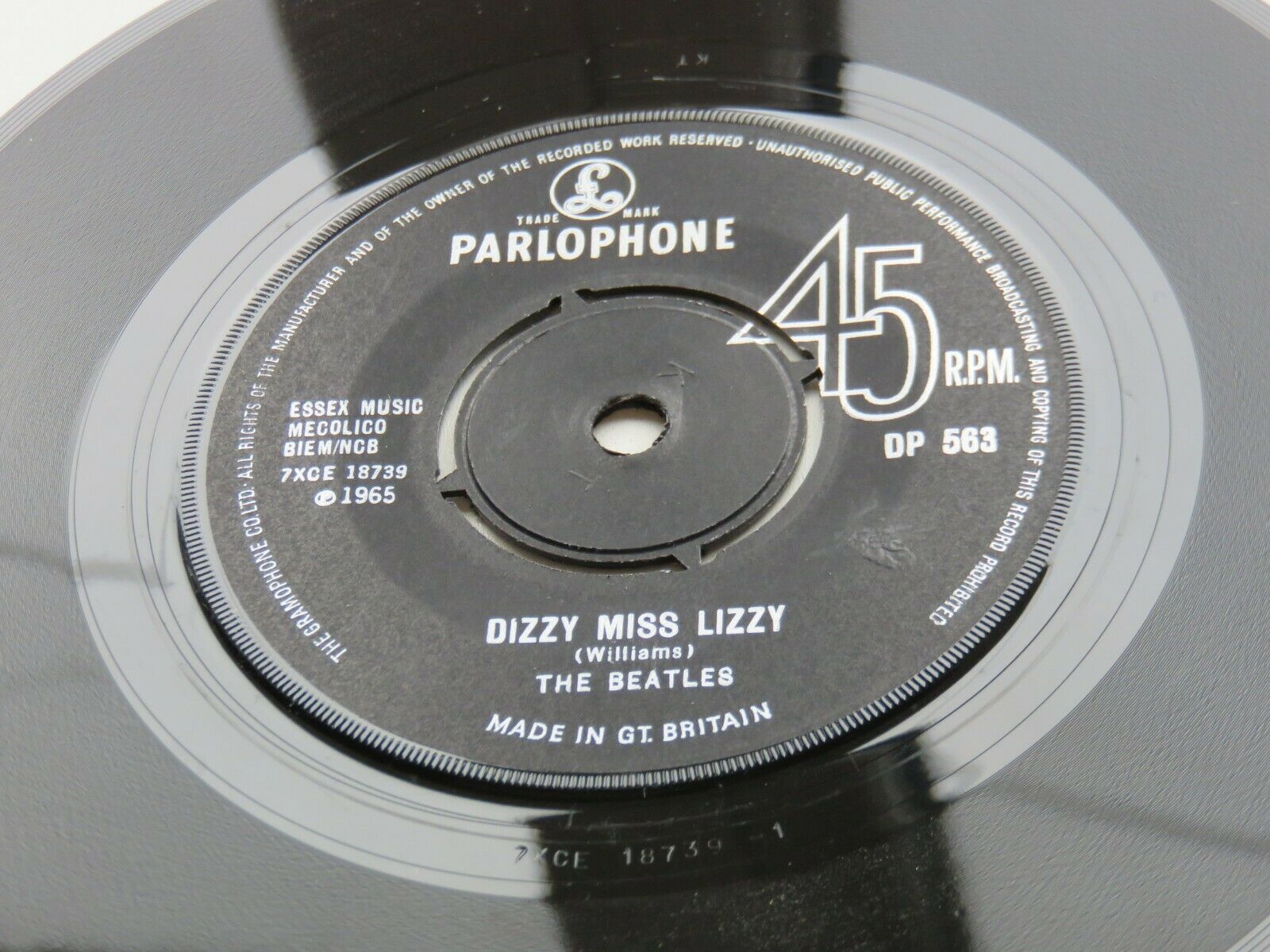 Pic 4 THE BEATLES 1965 EXPORT 45  YESTERDAY  DIZZY MISS LIZZY   PARLOPHONE  DP 563 EX+