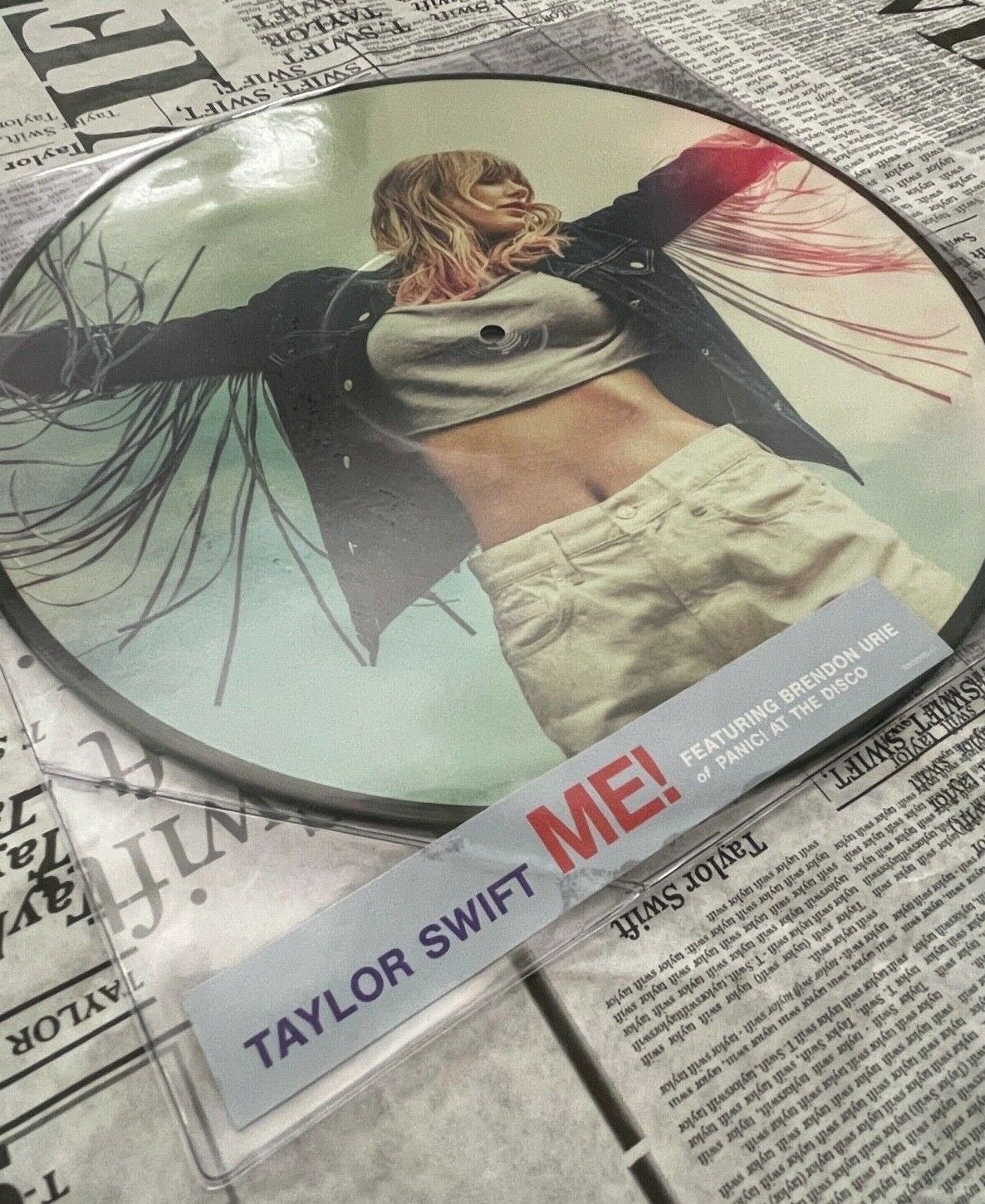 Gripsweat - x7 FULL BUNDLE Taylor Swift ME! 7 & 12 vinyl records!  Billboard Live Rehearsal