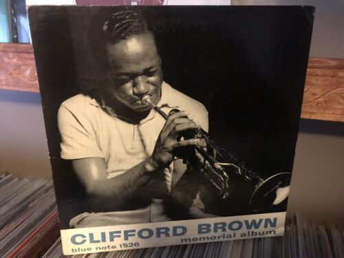 プレゼントを選ぼう！ Clifford Brown Brown Memorial – Blue Memorial