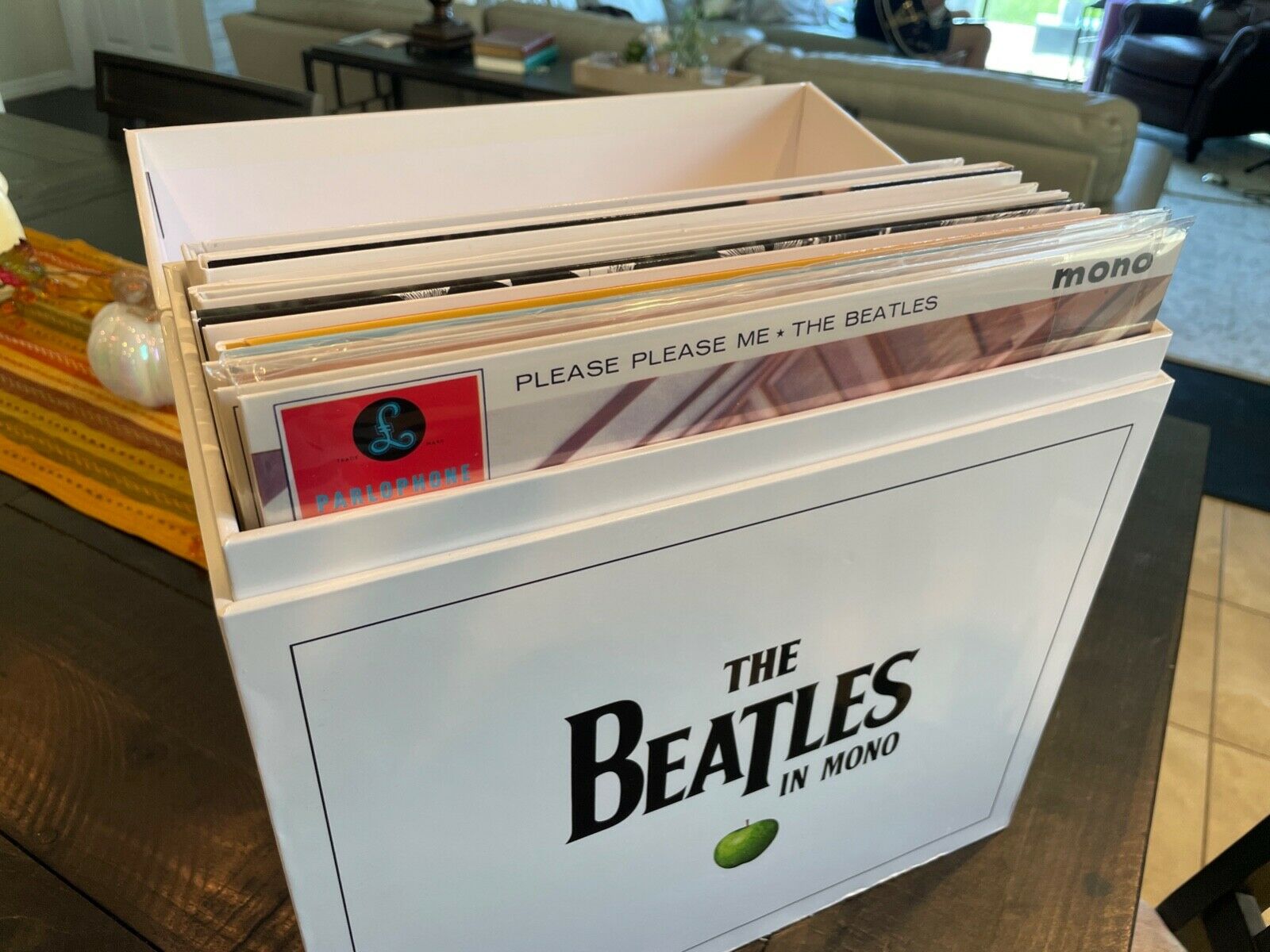 The Beatles in Mono Vinyl Box Set (14 Discs, 2014) Mint- Media, Mint- Sleeve