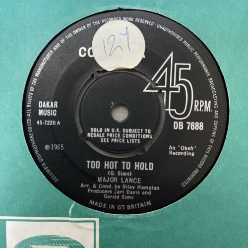 Pic 1 MAJOR LANCE-TOO HOT TO HOLD/DARK AND LONELY 7” VINYL SINGLE